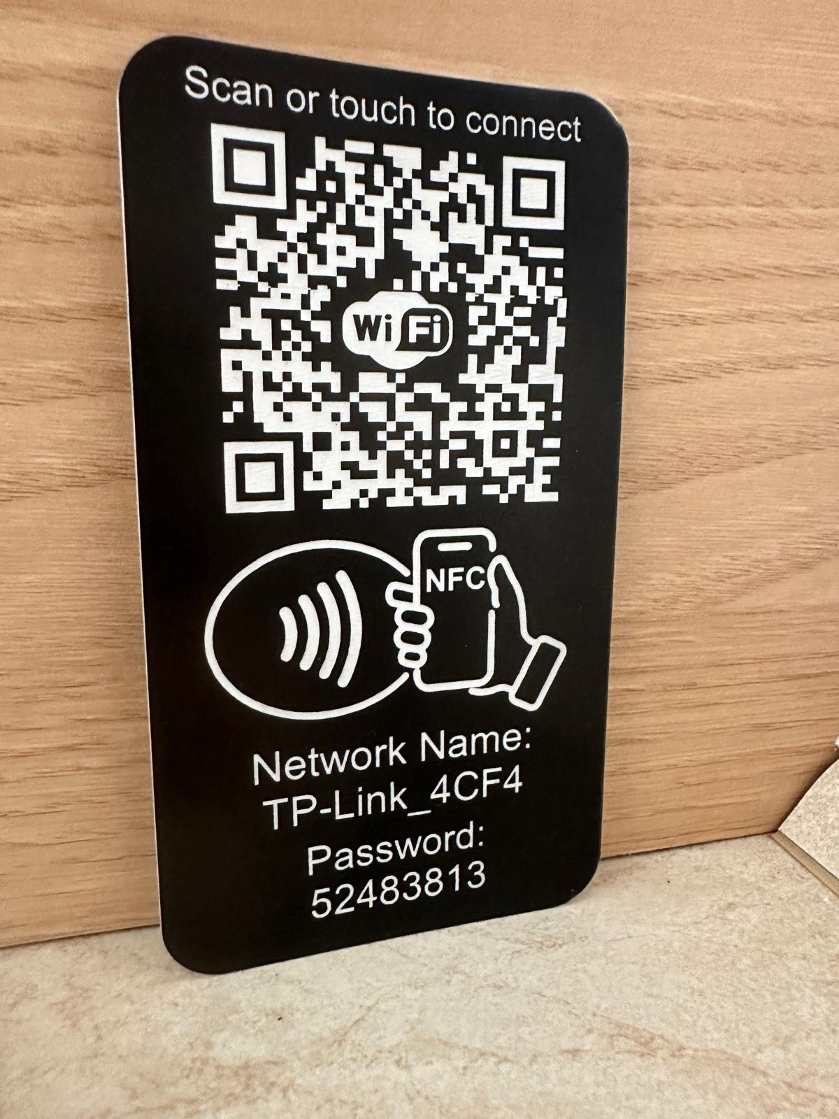 Placuta conectare WIFI cu NFC si QR Black Plexiglass