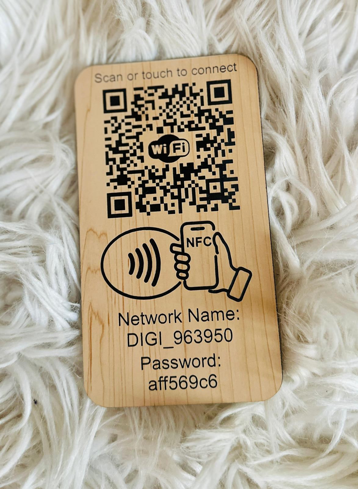 Placuta conectare WIFI cu NFC si QR Wood